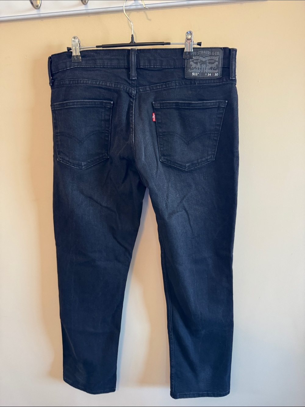 Levi's Men's Dark Black Slim Straight Jeans